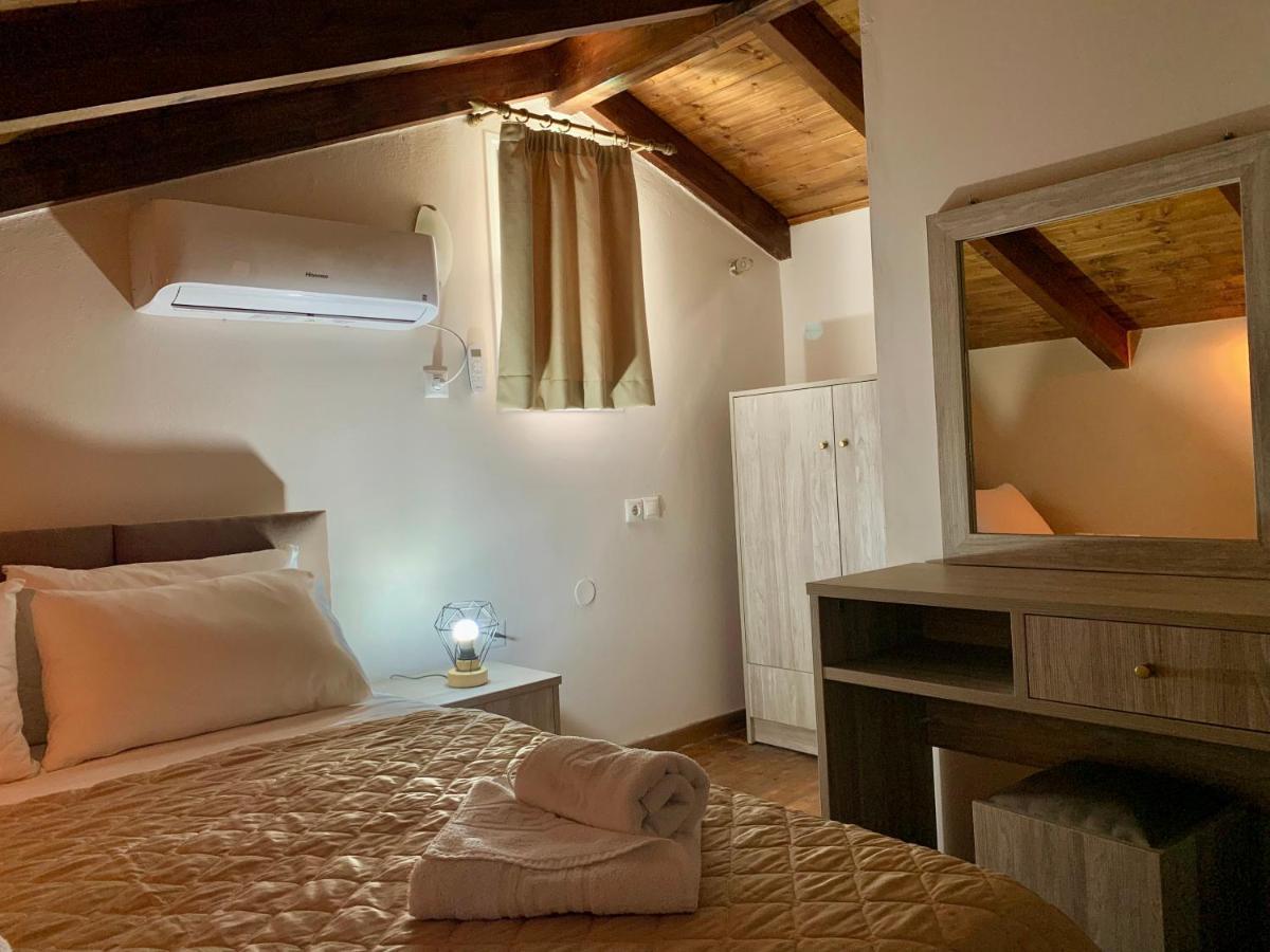 Dimarion Villas Ayios Nikitas Bagian luar foto