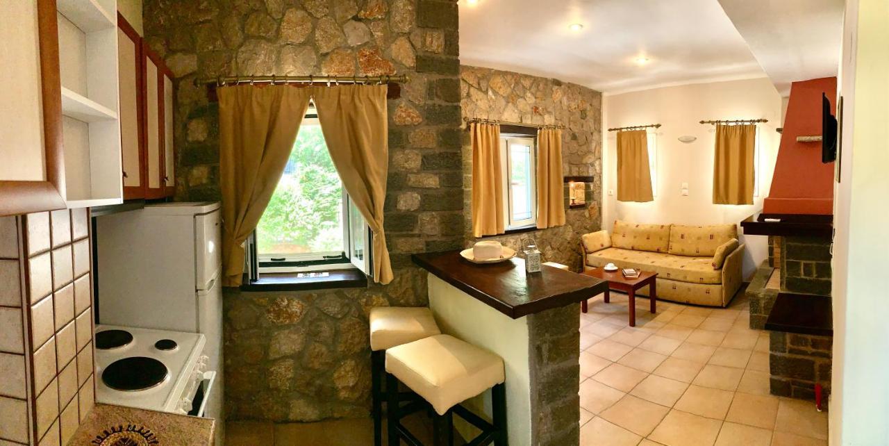 Dimarion Villas Ayios Nikitas Bagian luar foto