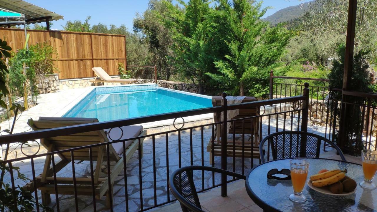 Dimarion Villas Ayios Nikitas Bagian luar foto